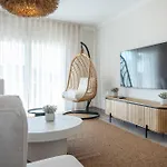 Magnolia Luxury